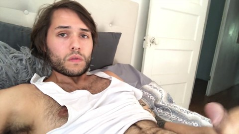 大声的男性高潮, 单人男子呻吟, 男人手淫