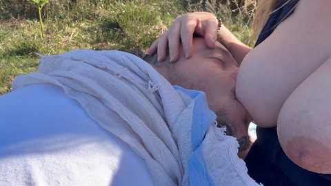 Real couple homemade, nipple sucking, titty