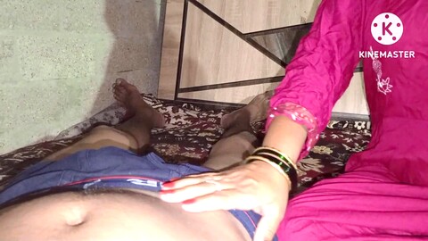 La bhabhi indienne devient chaude avec son devar.